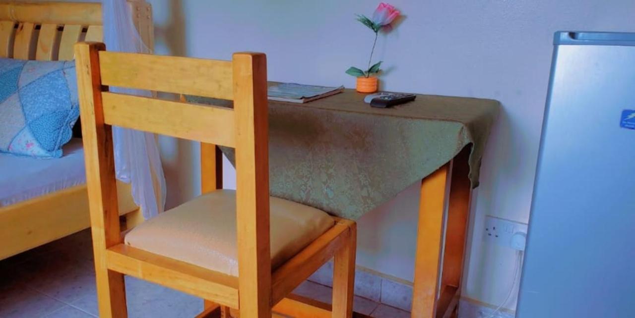 La Feve Beach Bed And Breakfast Hotel عنتيبي المظهر الخارجي الصورة
