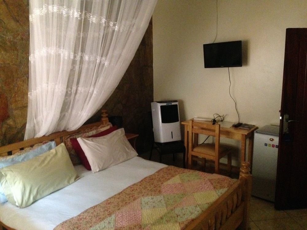 La Feve Beach Bed And Breakfast Hotel عنتيبي المظهر الخارجي الصورة