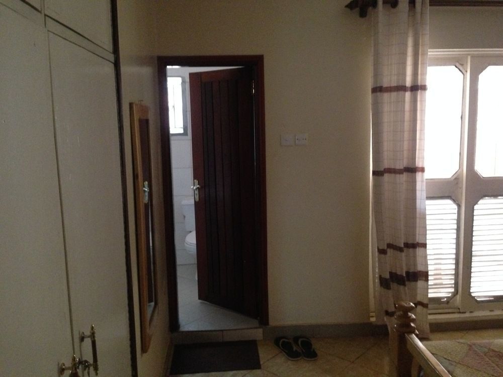 La Feve Beach Bed And Breakfast Hotel عنتيبي المظهر الخارجي الصورة