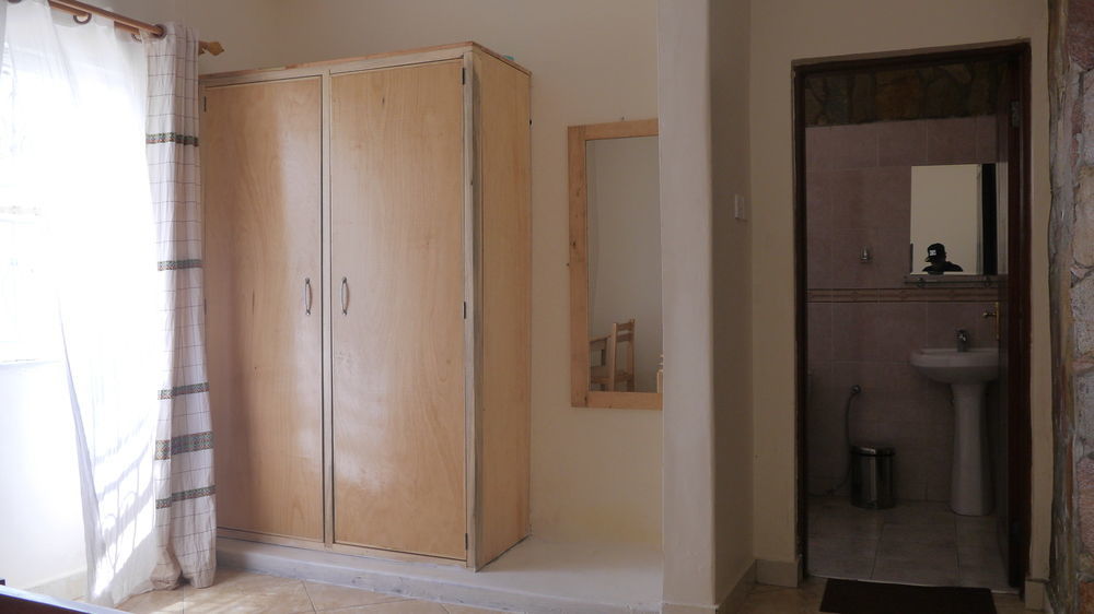 La Feve Beach Bed And Breakfast Hotel عنتيبي المظهر الخارجي الصورة